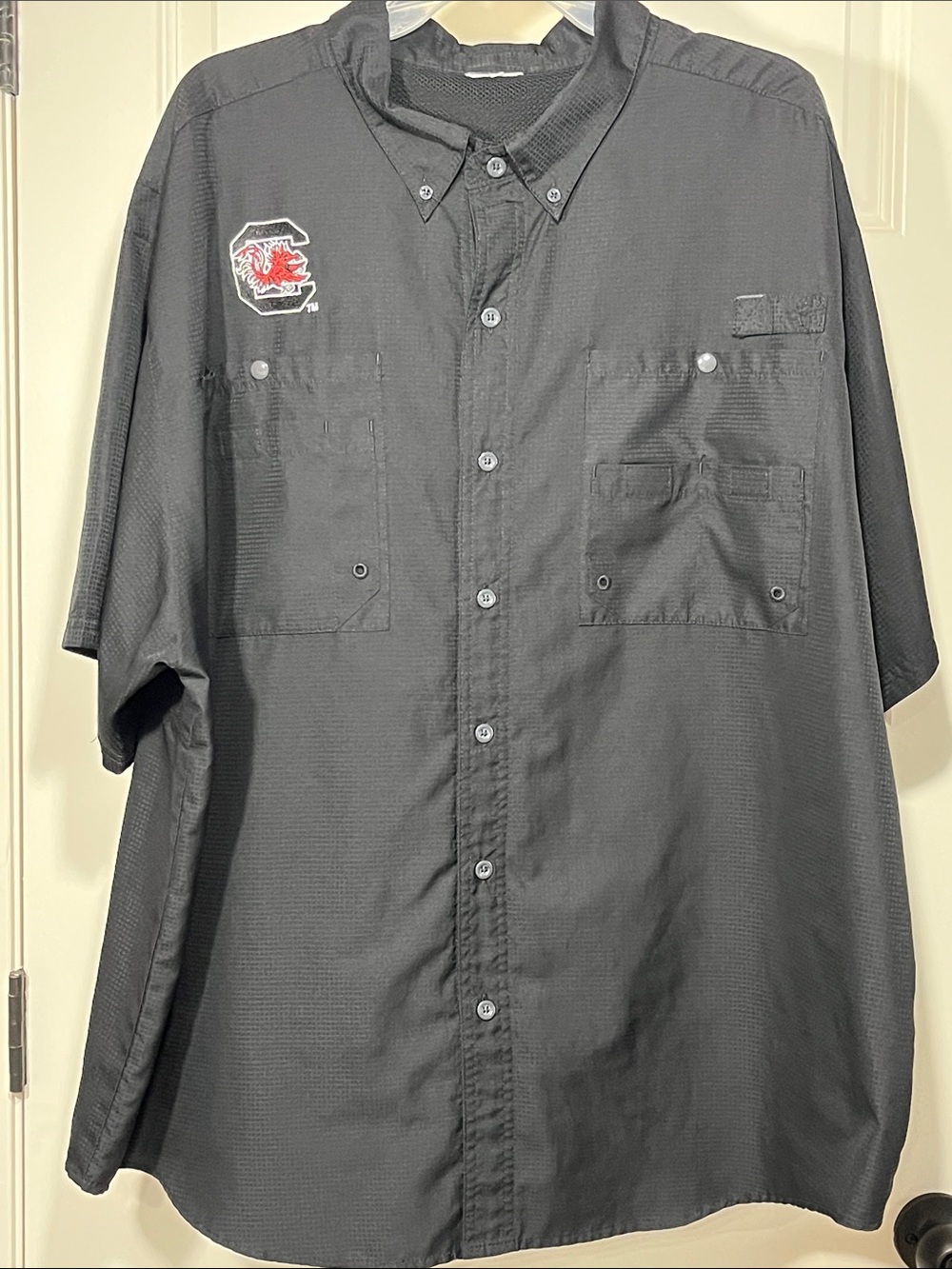 Columbia PFG South Carolina Gamecocks Black Fishing Shirt Men’s Button Up